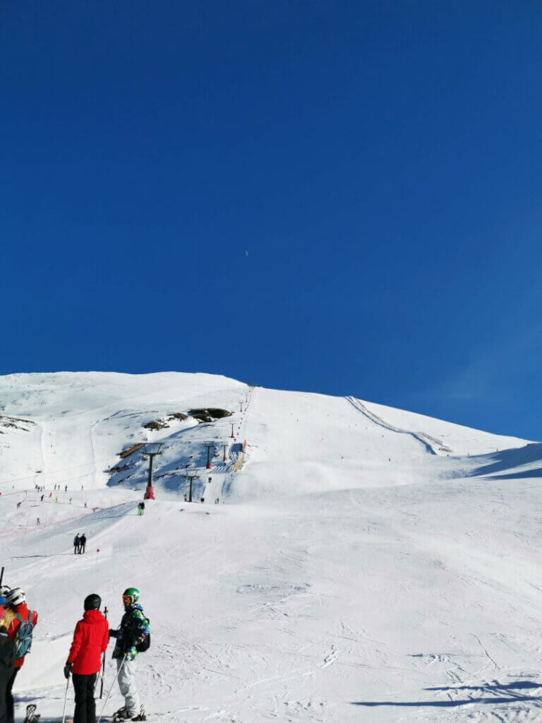 Snowboarding in der Sierra Nevada